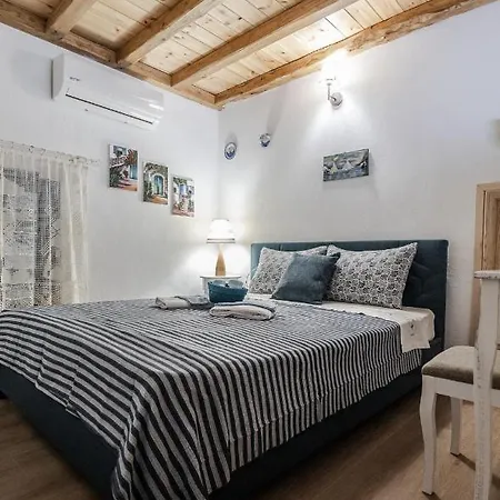 Dream On A Wave Holiday home *