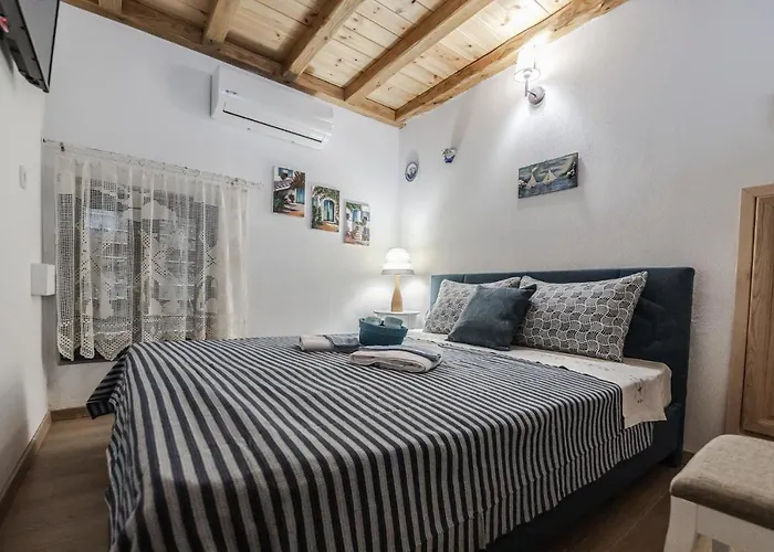 Dream On A Wave Skiathos