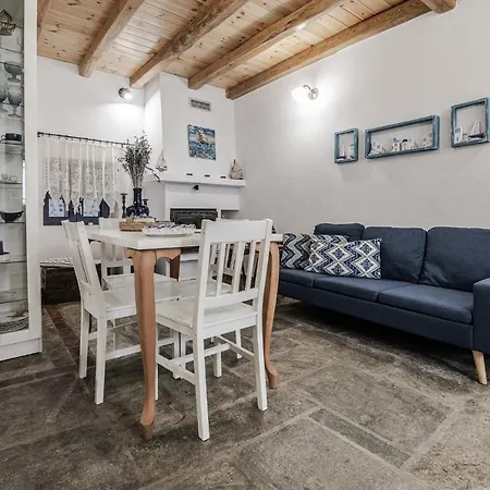 Dream On A Wave * Skiathos Chora